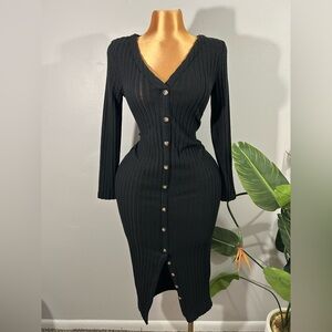 Chic Black Ribbed Button-Front Dress